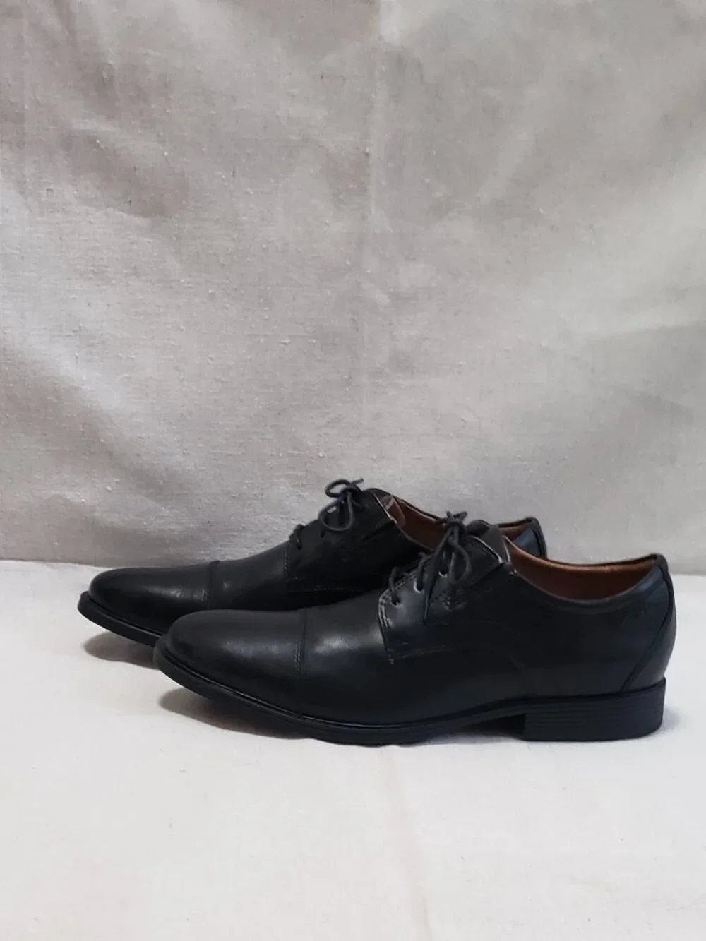 Clarks Tilden Cap Men's Size 11M Black Leather Oxford Dress Shoes NWOB